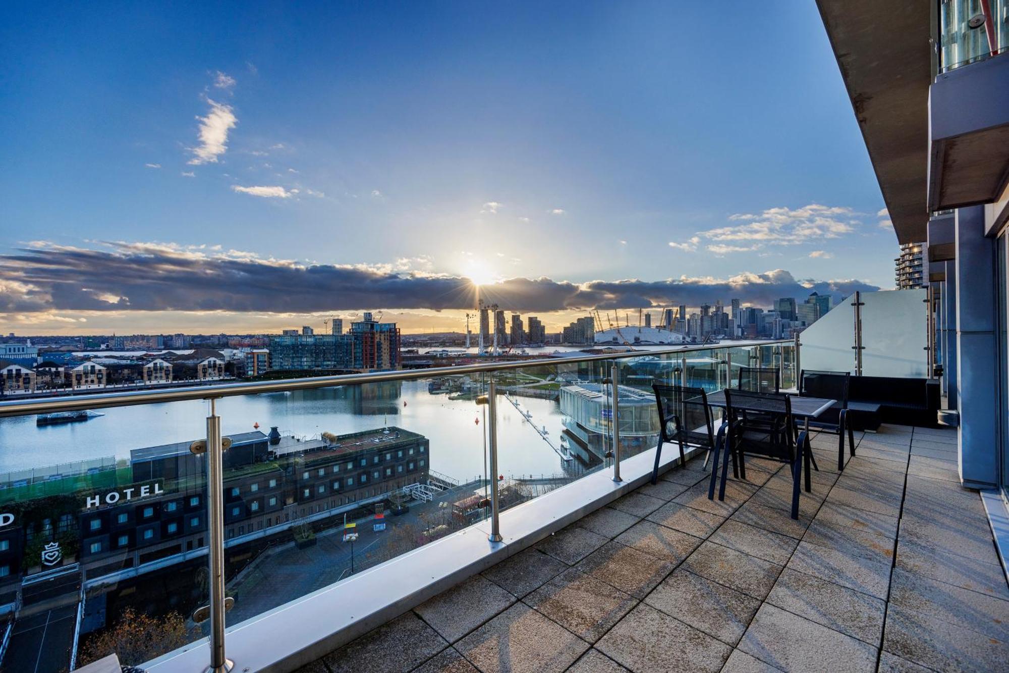 Austin David Apartments Excel 伦敦 外观 照片